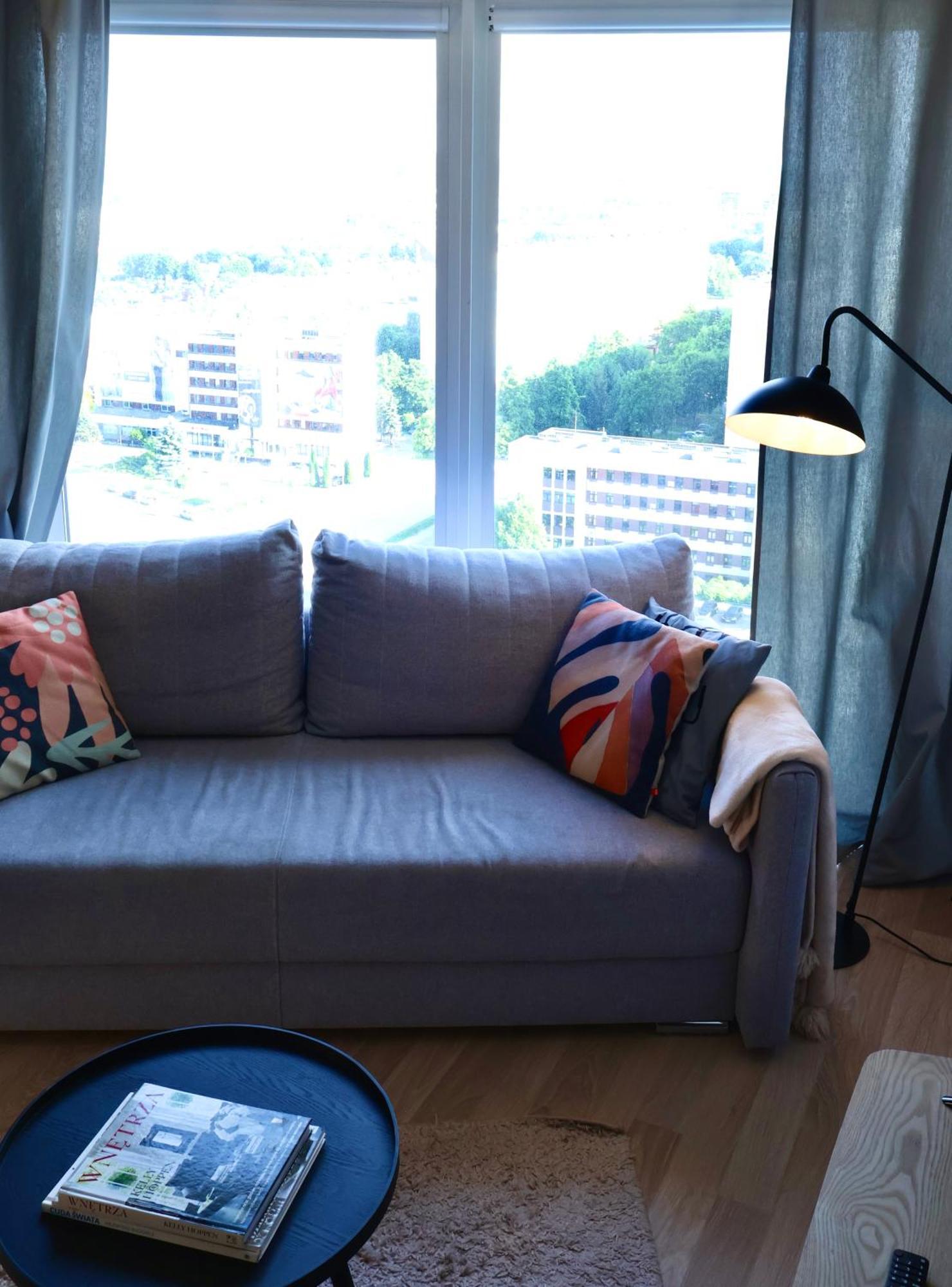 Capital Towers Dolce Apartment Rzeszow Ngoại thất bức ảnh